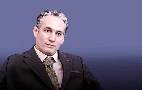 پایان شب سیه، سپید است